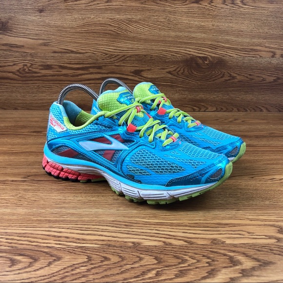 Brooks Shoes - Brooks Ravenna 5 Blue Athletic Road Running Shoes
